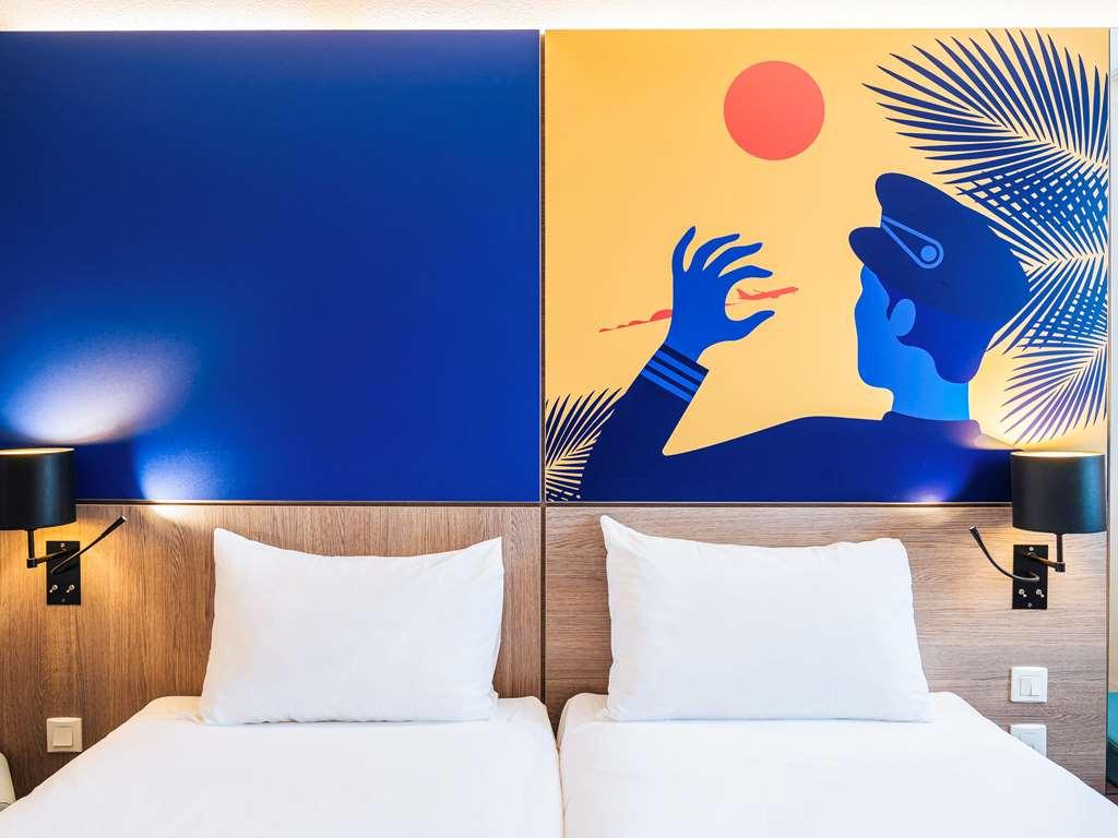 Ibis Styles Aeroport Arenas Hotel